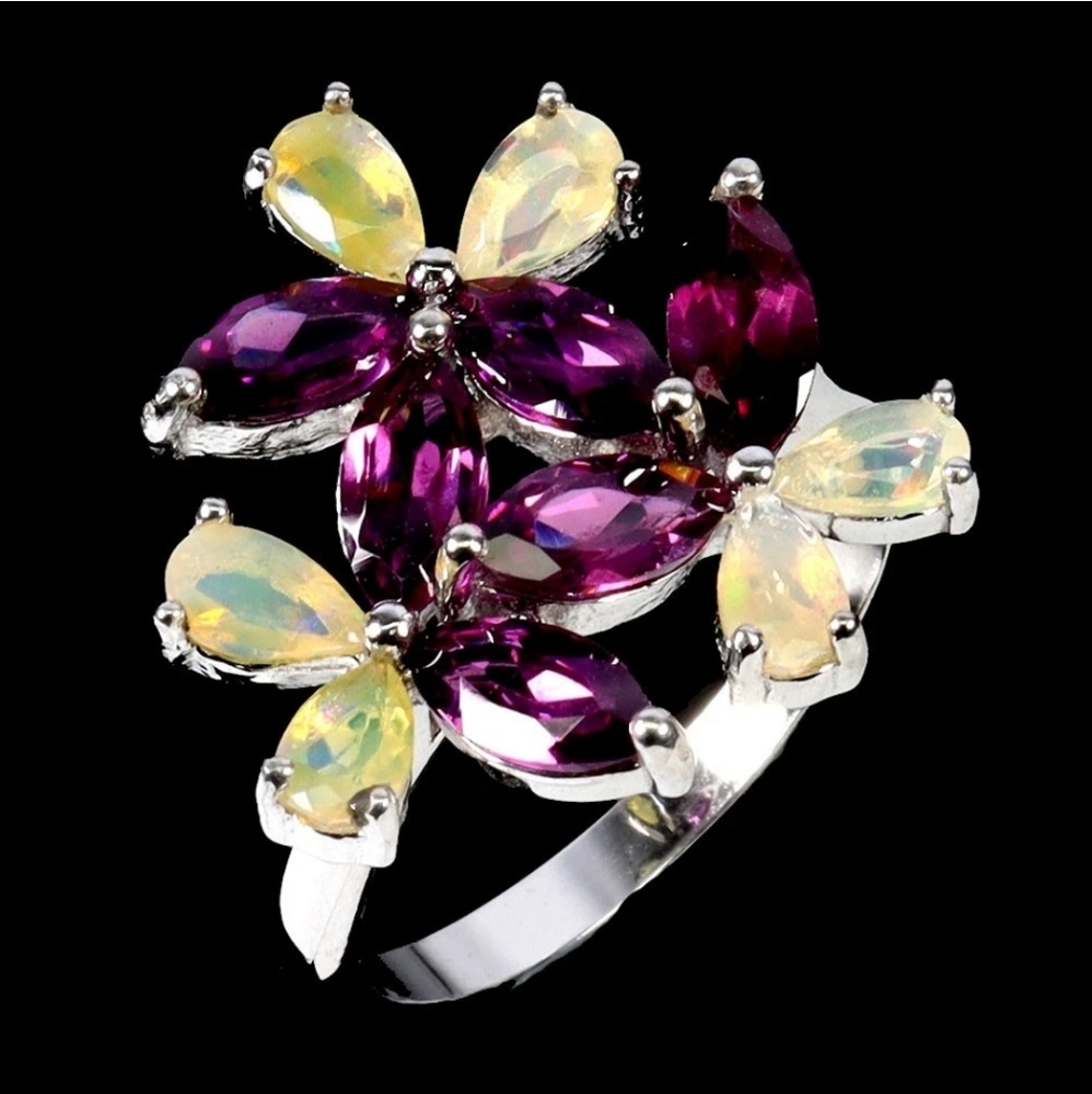 925 Sterling Silver Flower Ring 7.5 with Natural Rhodolite Garnet & White Opal